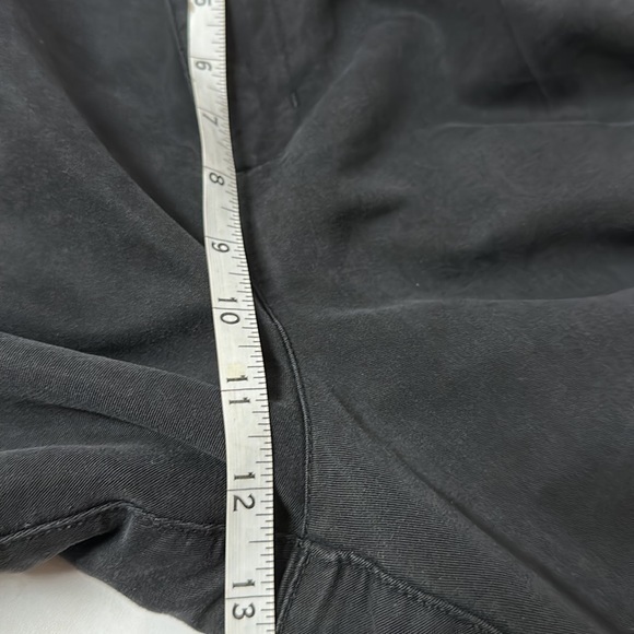 Mens CHAPS Golf Shorts Pleated Front black Size 38 Casual 61% rayon 39% poly - Picture 10 of 10